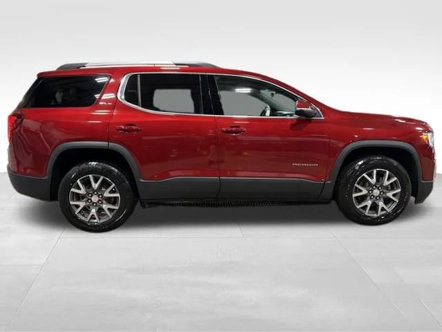 Used 2023 Volcanic Red Tintcoat GMC SLE image 8