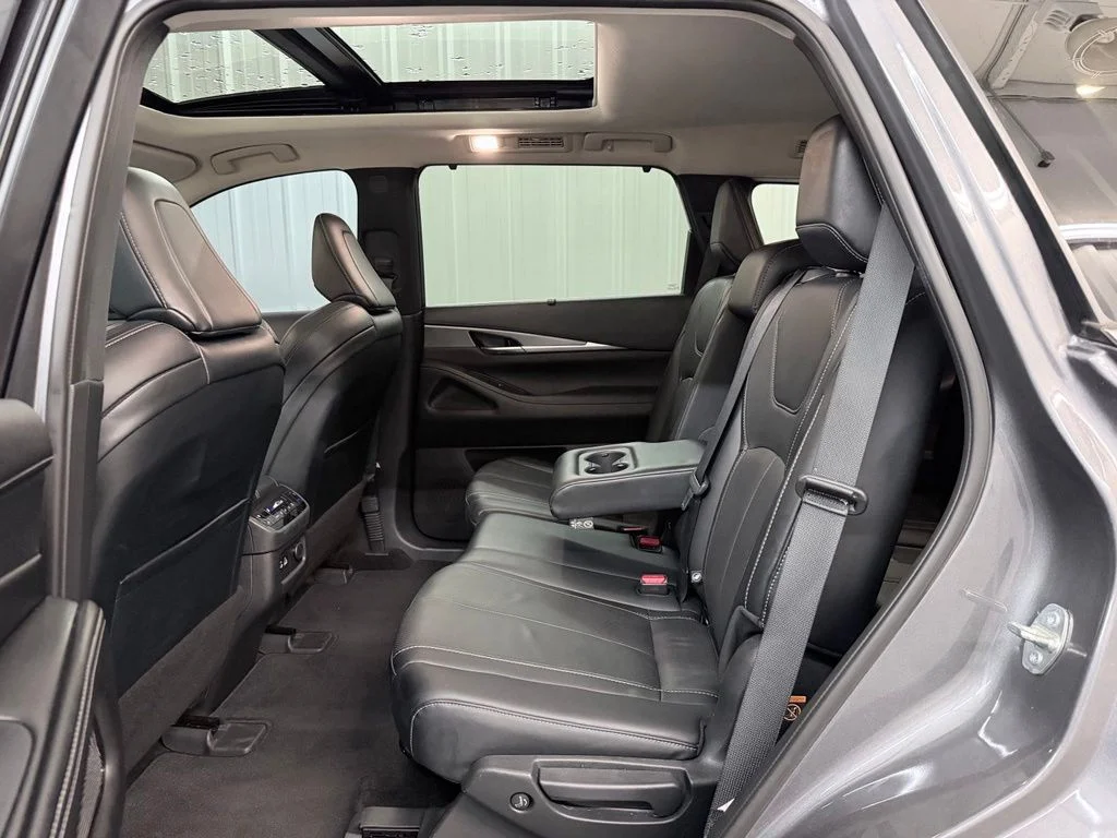 Certified Used 2023 Gray INFINITI LUXE image 35