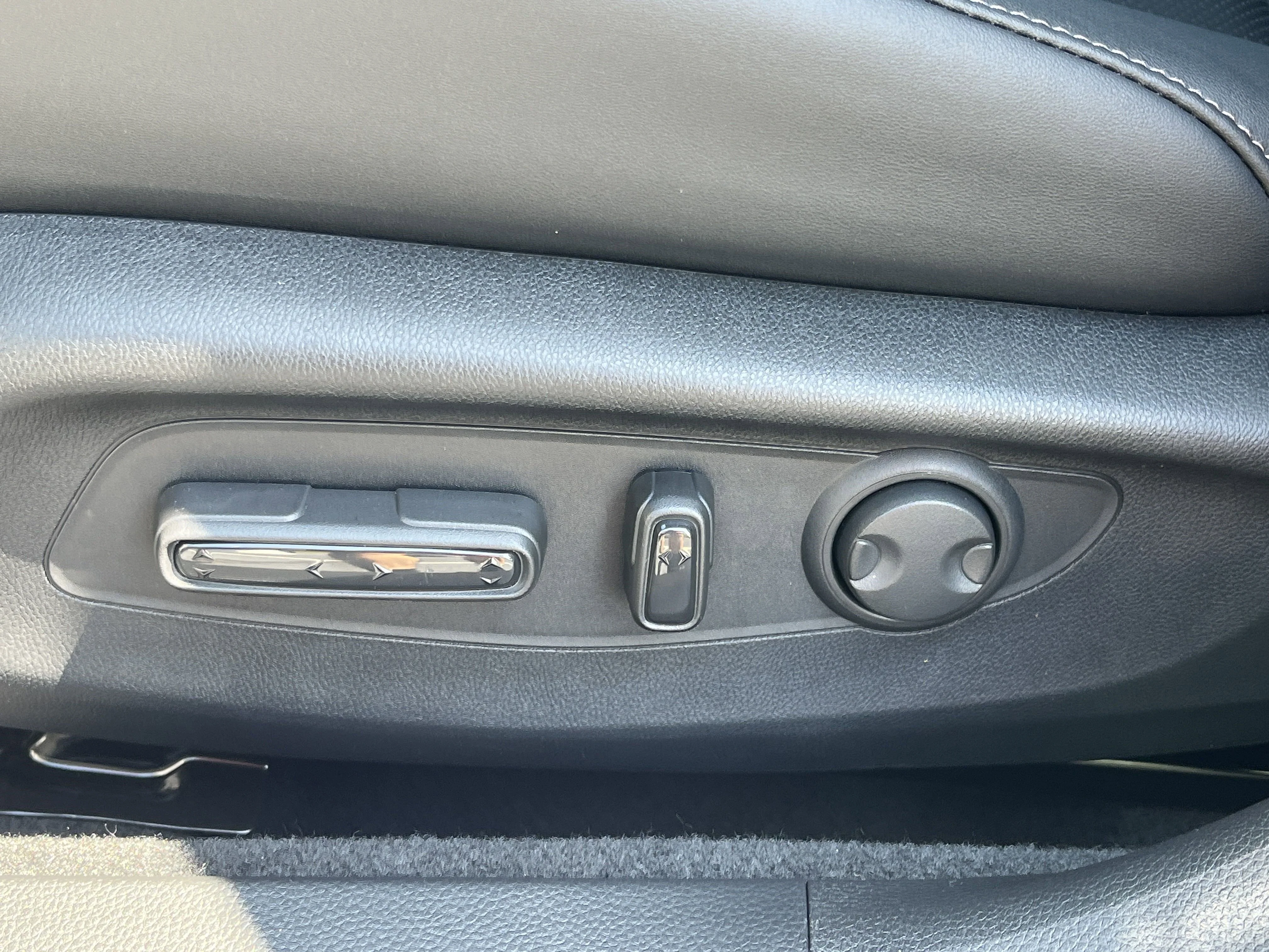 2025 Honda Accord Hybrid EX-L - Photo 21