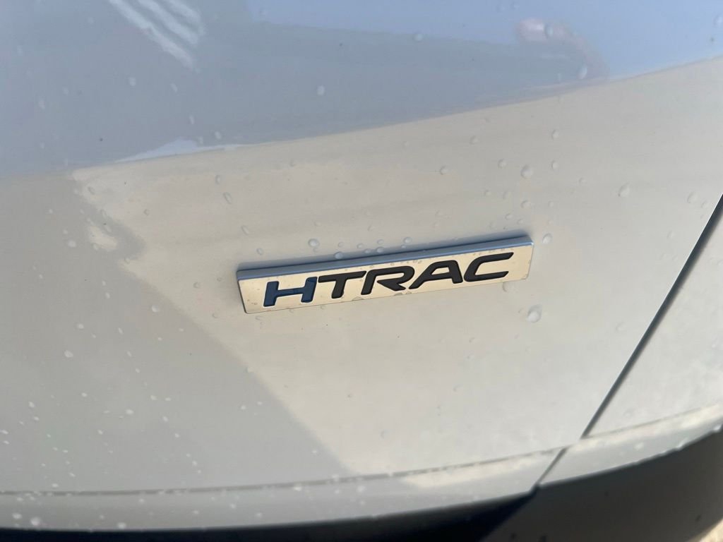 Used 2024 White Hyundai SEL image 11