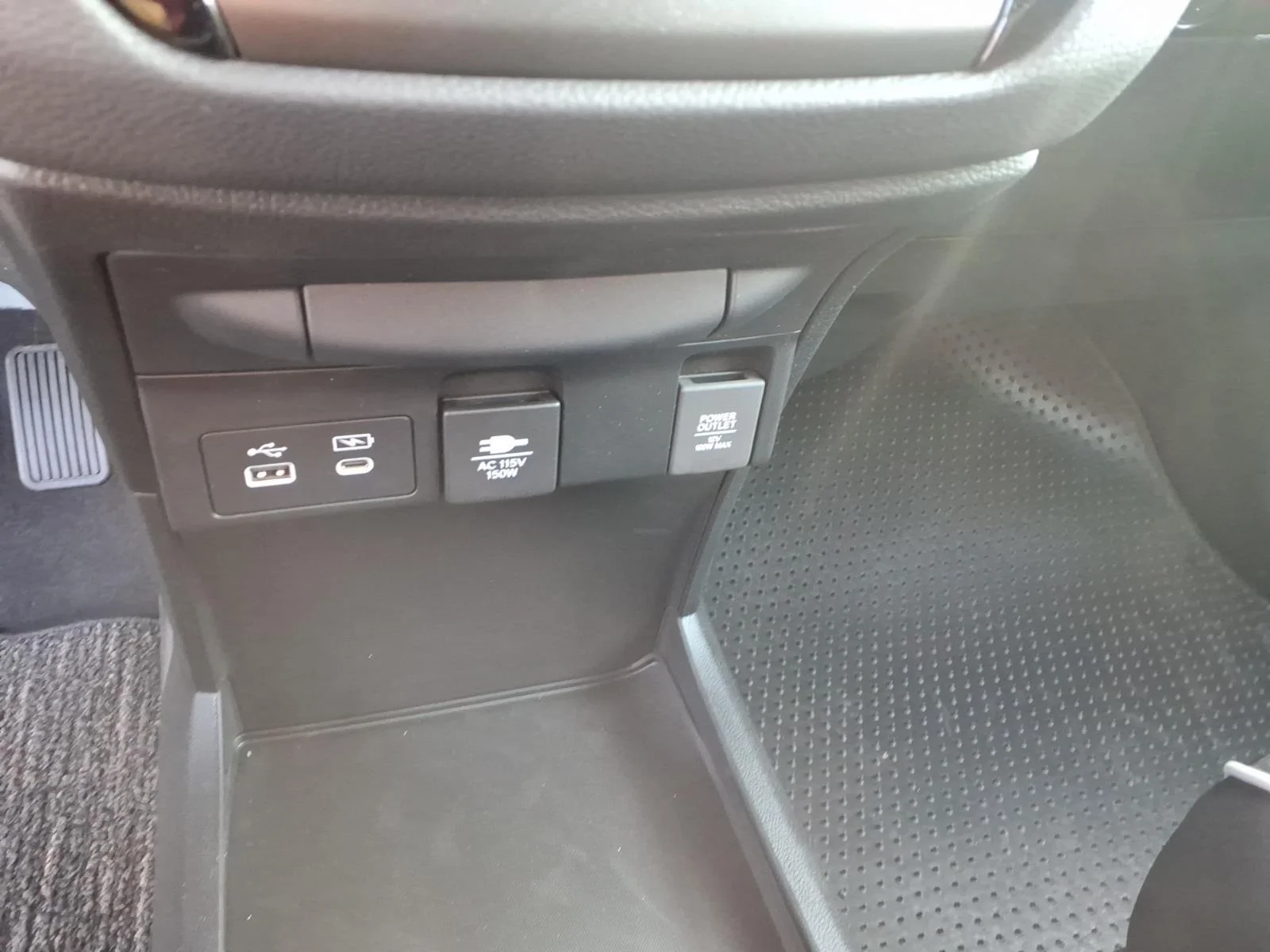 2026 Honda Odyssey Elite - Photo 12