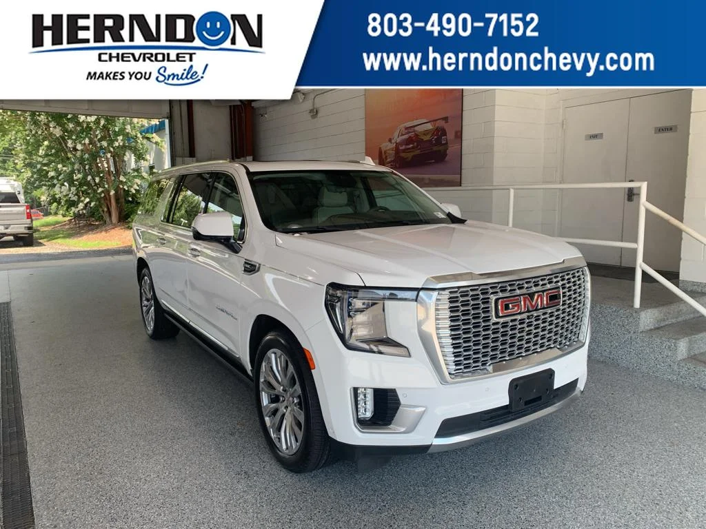 2024 GMC Yukon Denali 2WD's photo