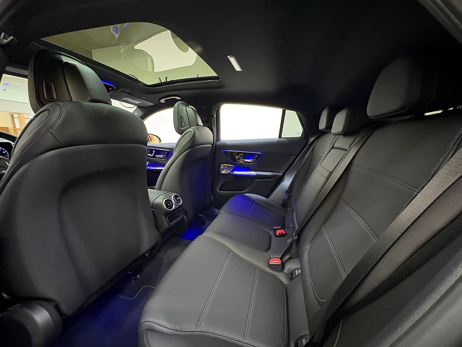 New 2027 Black Mercedes-Benz GLC 300 image 45