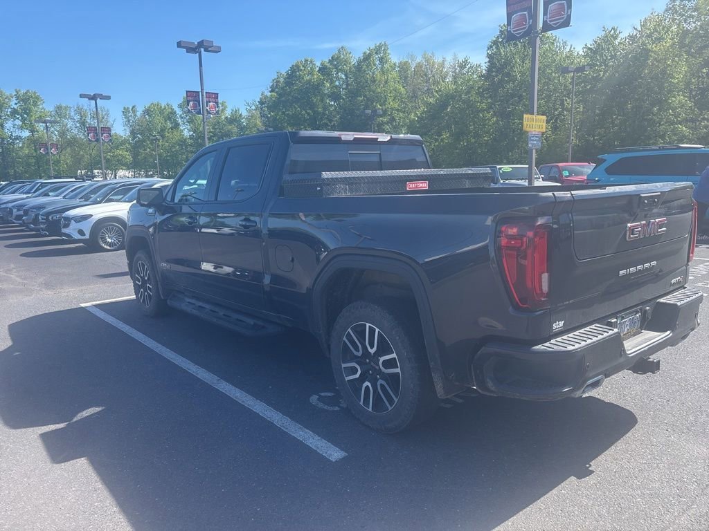 Used 2023 Titanium Rush Metallic GMC AT4 image 3