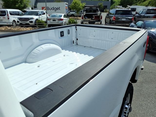 New 2027 Oxford White Ford XL image 20