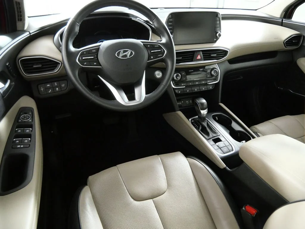 Used 2019 Red Hyundai Ultimate image 12