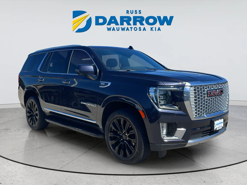 Used 2023 Silver GMC Denali image 7