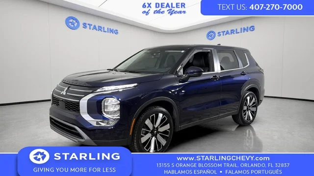 2025 Mitsubishi Outlander SE