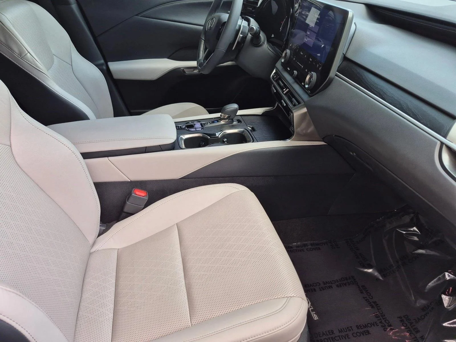 Certified Used 2023 Eminent White Pearl Lexus RX 350 Premium Plus image 20