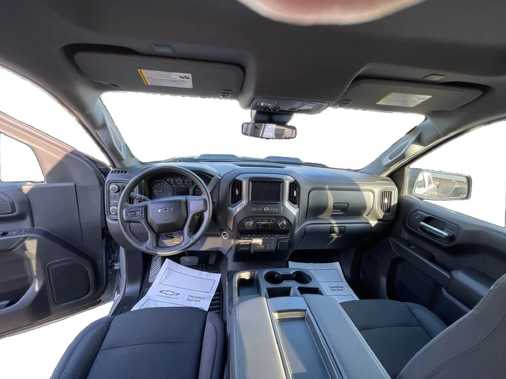 Used 2025 Slate Gray Metallic Chevrolet Custom Trail Boss image 9