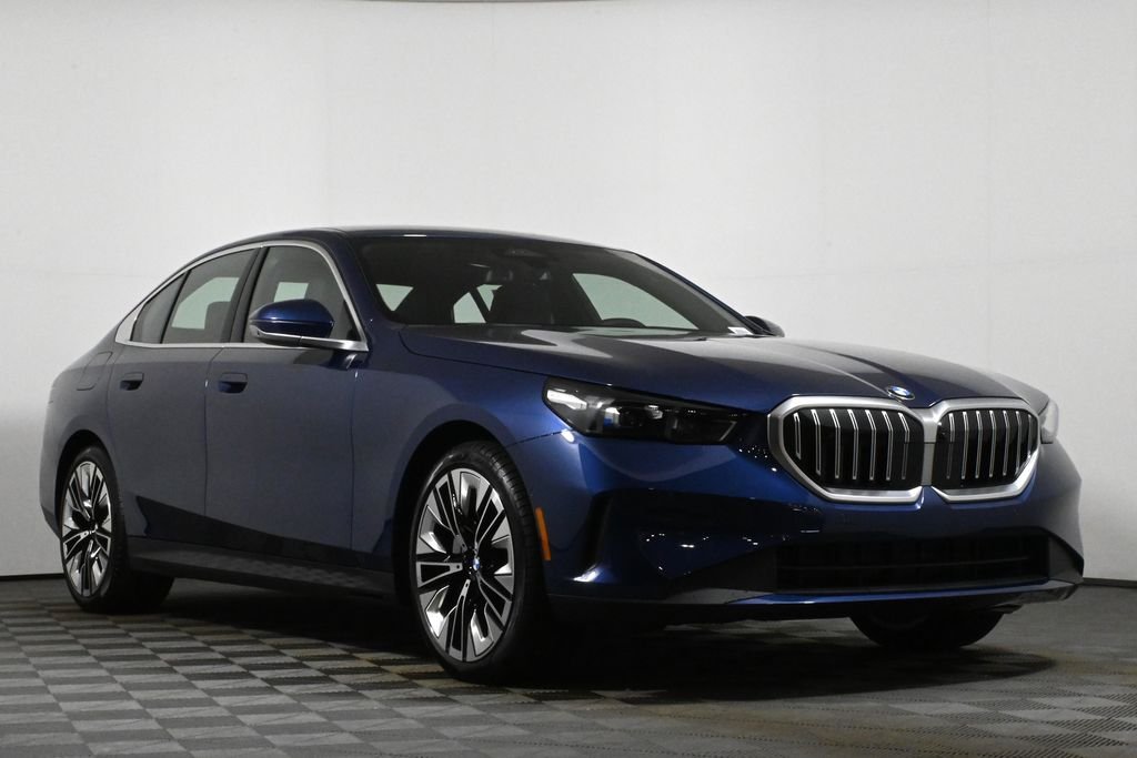 Used 2026 Blue BMW 530i xDrive image 9
