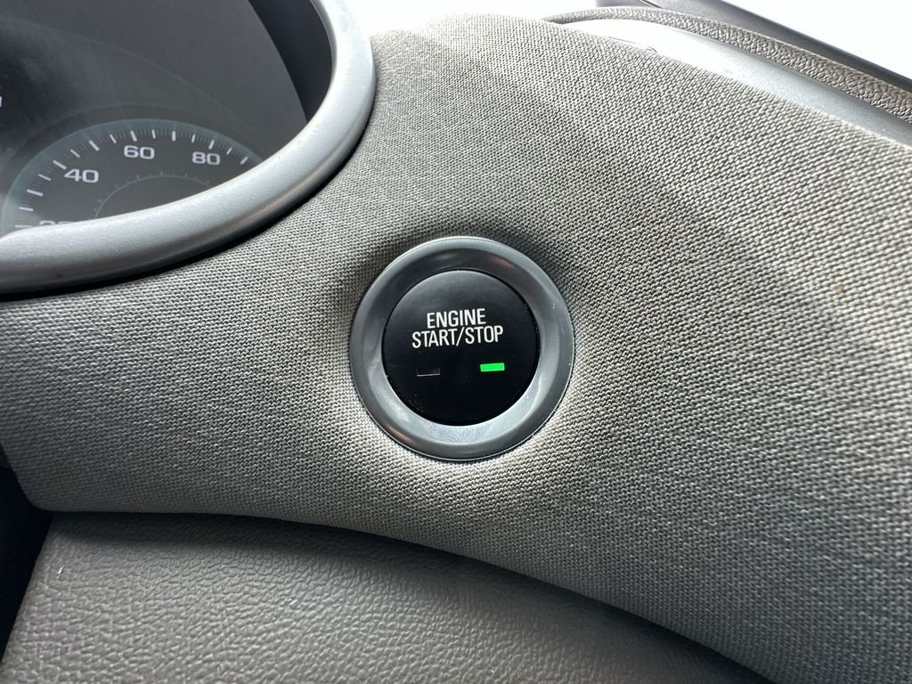 Used 2024 Summit White Chevrolet 1LT image 22