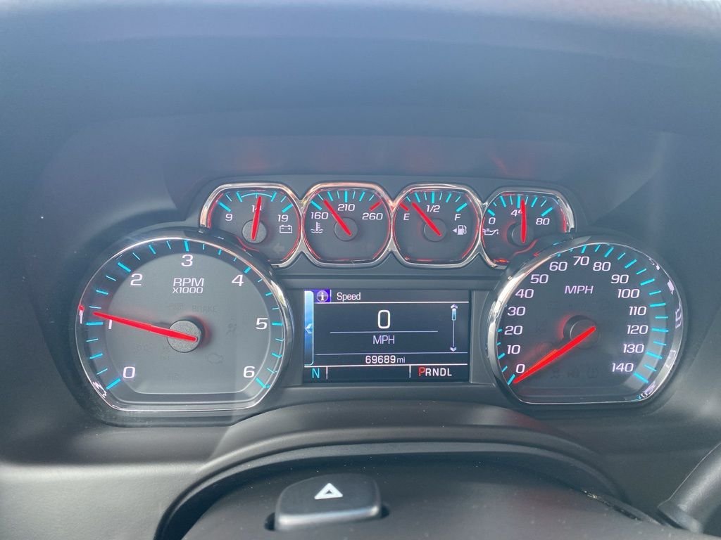 Used 2019 Gray Chevrolet LT image 20
