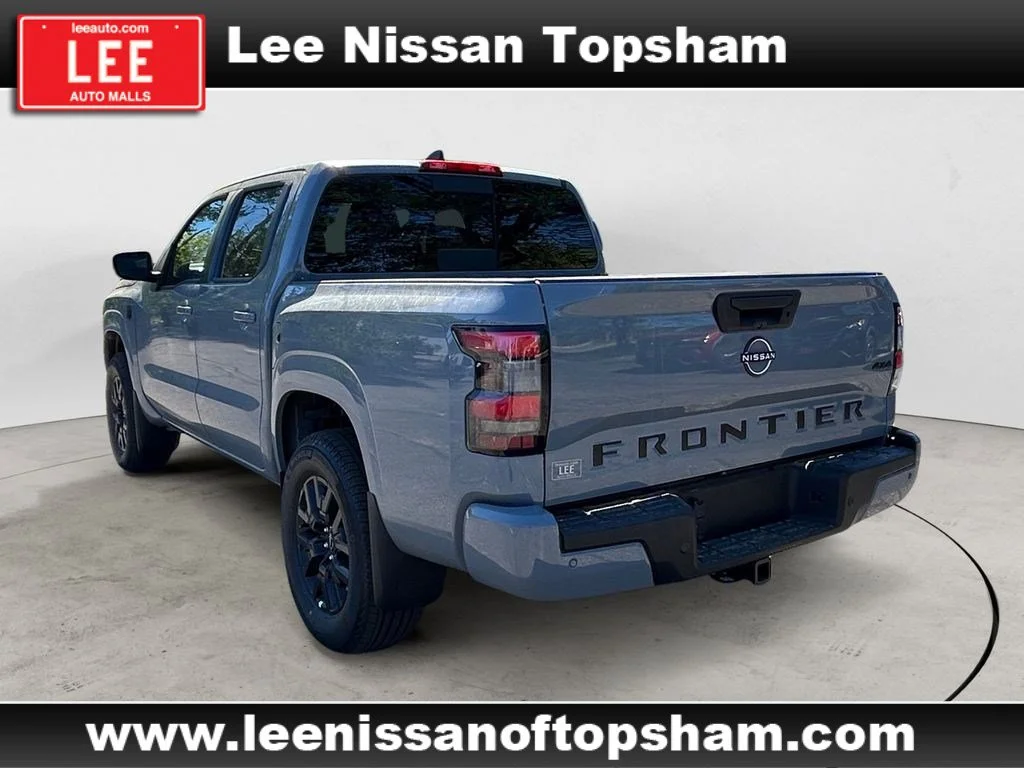 New 2026 Boulder Gray Pearl Nissan SV image 3