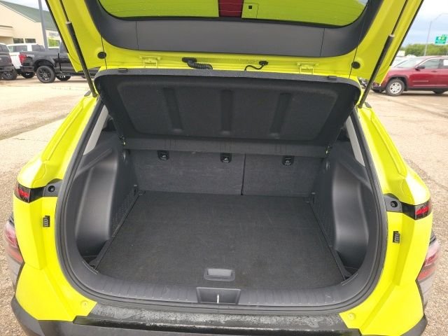 Used 2025 Yellow Hyundai SEL image 24