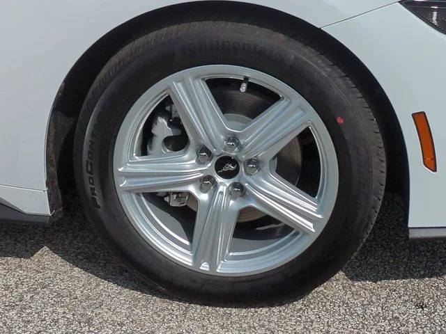 New 2026 Oxford White Ford EcoBoost® Fastback image 11