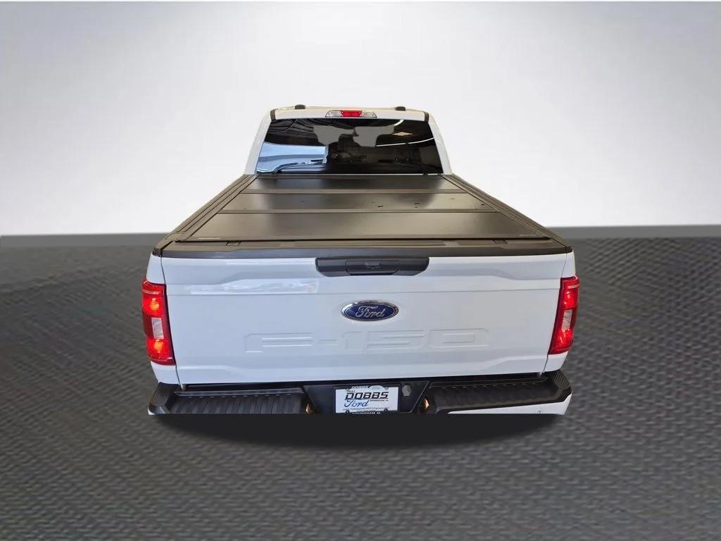 Certified Used 2023 Oxford White Ford XLT image 7