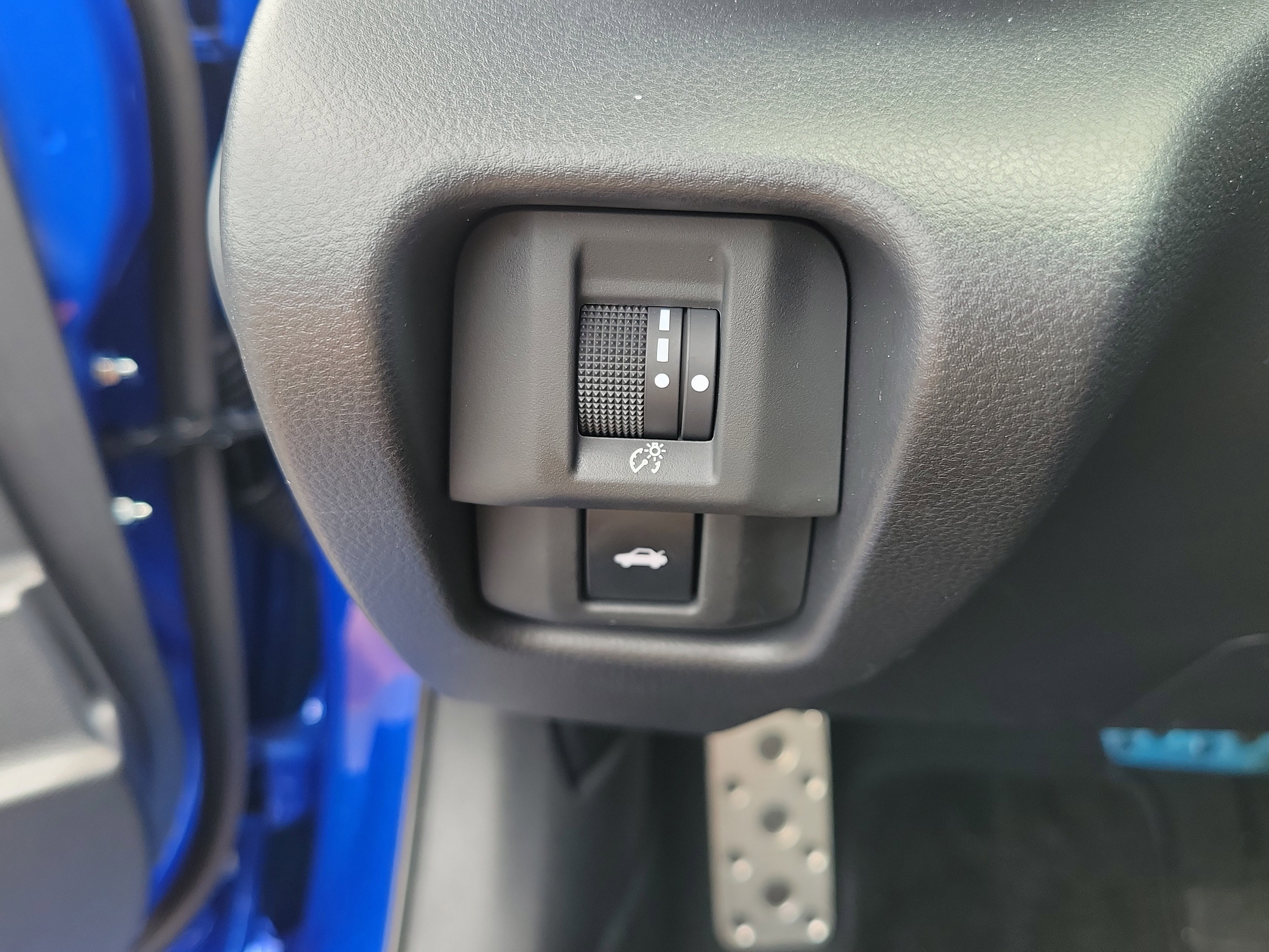 Used 2025 WR Blue Pearl Subaru Limited image 20