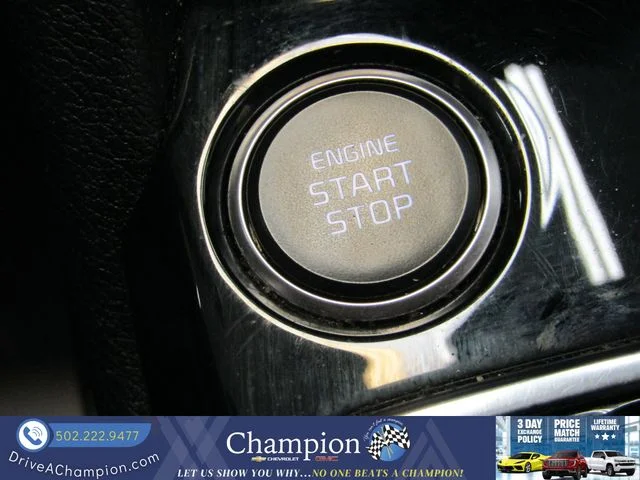 Used 2025 Green Kia X-Pro image 33