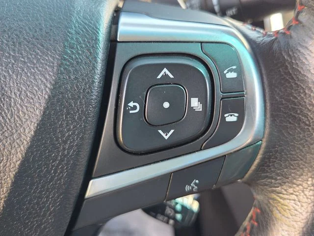 Used 2016 Gray Toyota SE image 22