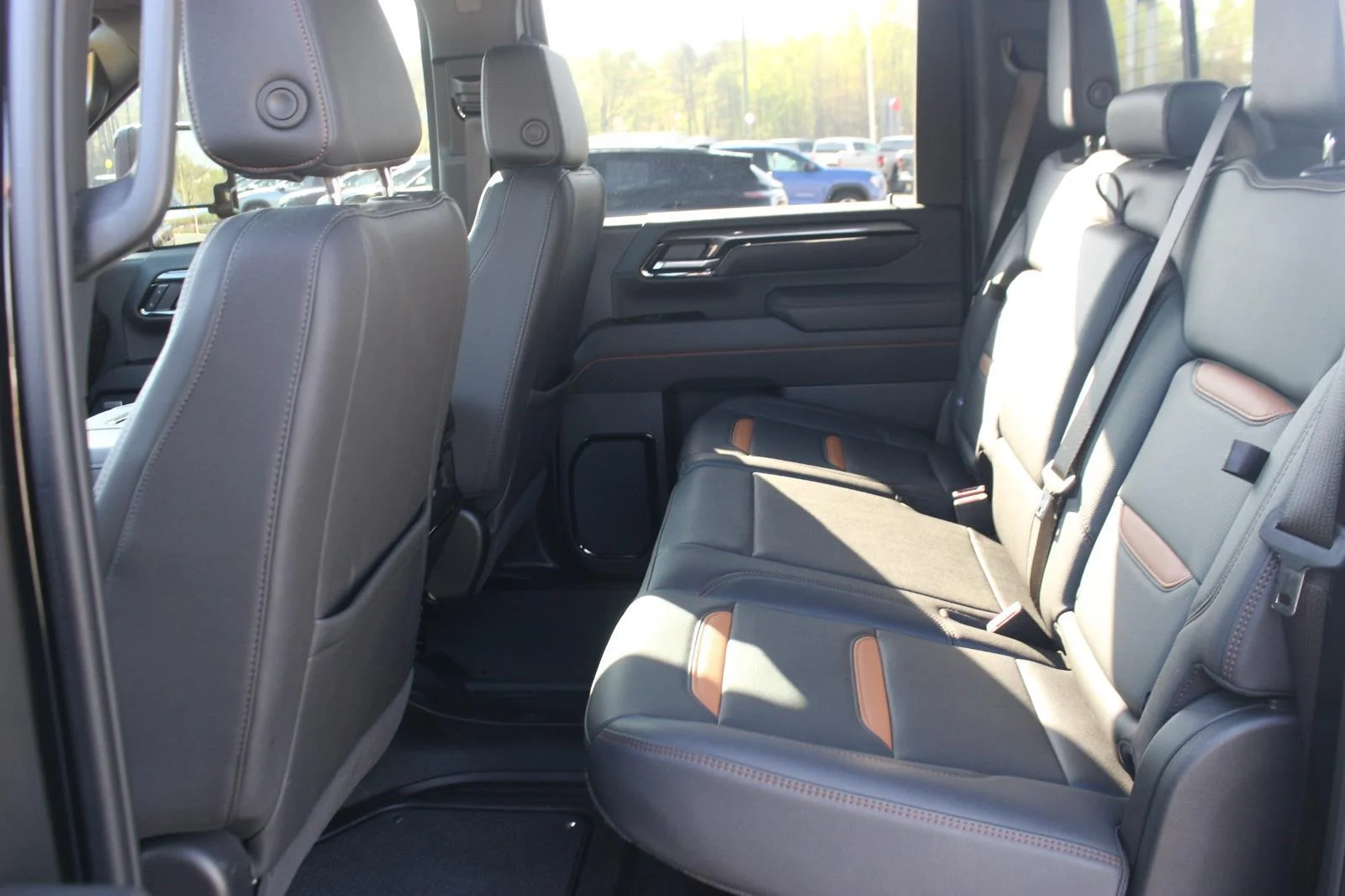 Used 2025 Onyx Black GMC AT4 image 34