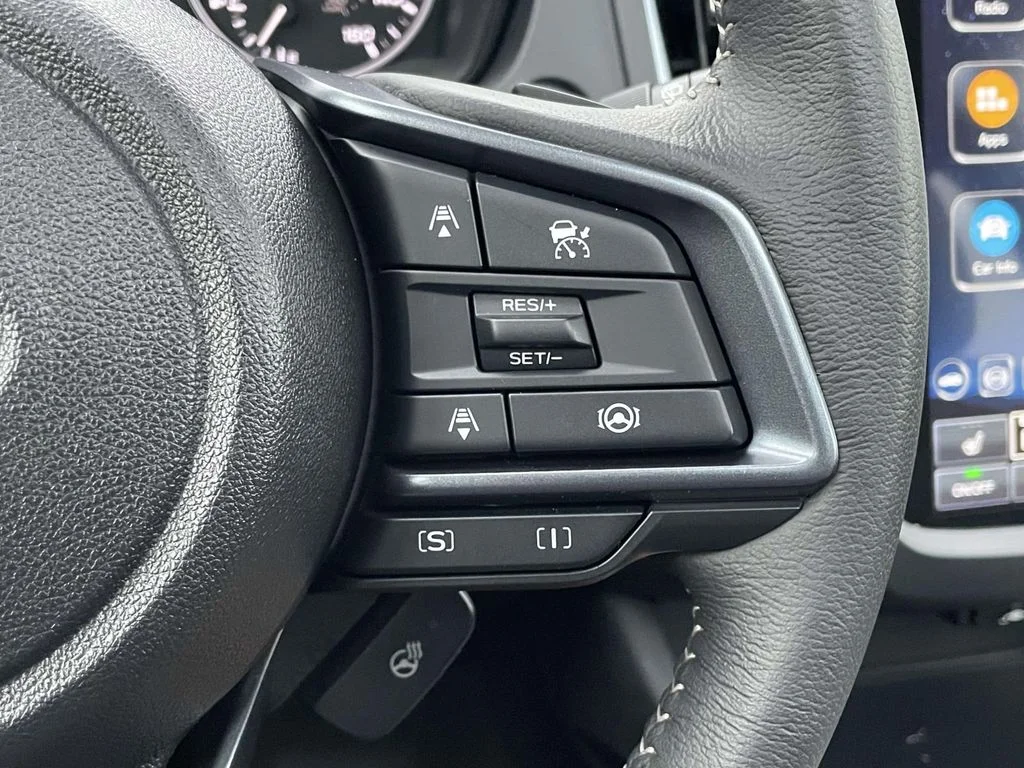 Used 2025 Magnetite Gray Metallic Subaru Limited image 11