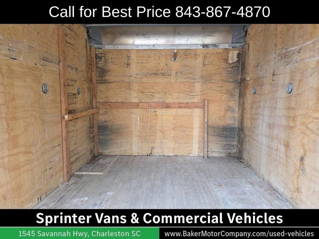 Used 2018 Arctic White Mercedes-Benz Cab Chassis 144 WB image 4