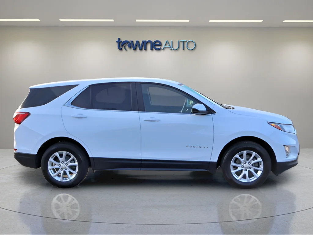 Used 2021 White Chevrolet LT image 6
