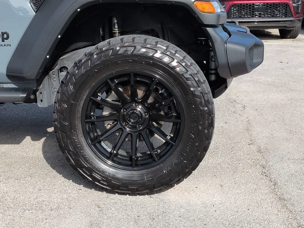 Used 2025 Anvil Clearcoat Jeep Sport S image 10