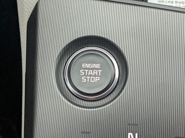 New 2027 Heritage Blue Kia EX image 30