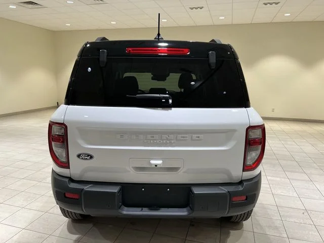 New 2026 Oxford White Ford Outer Banks® image 4