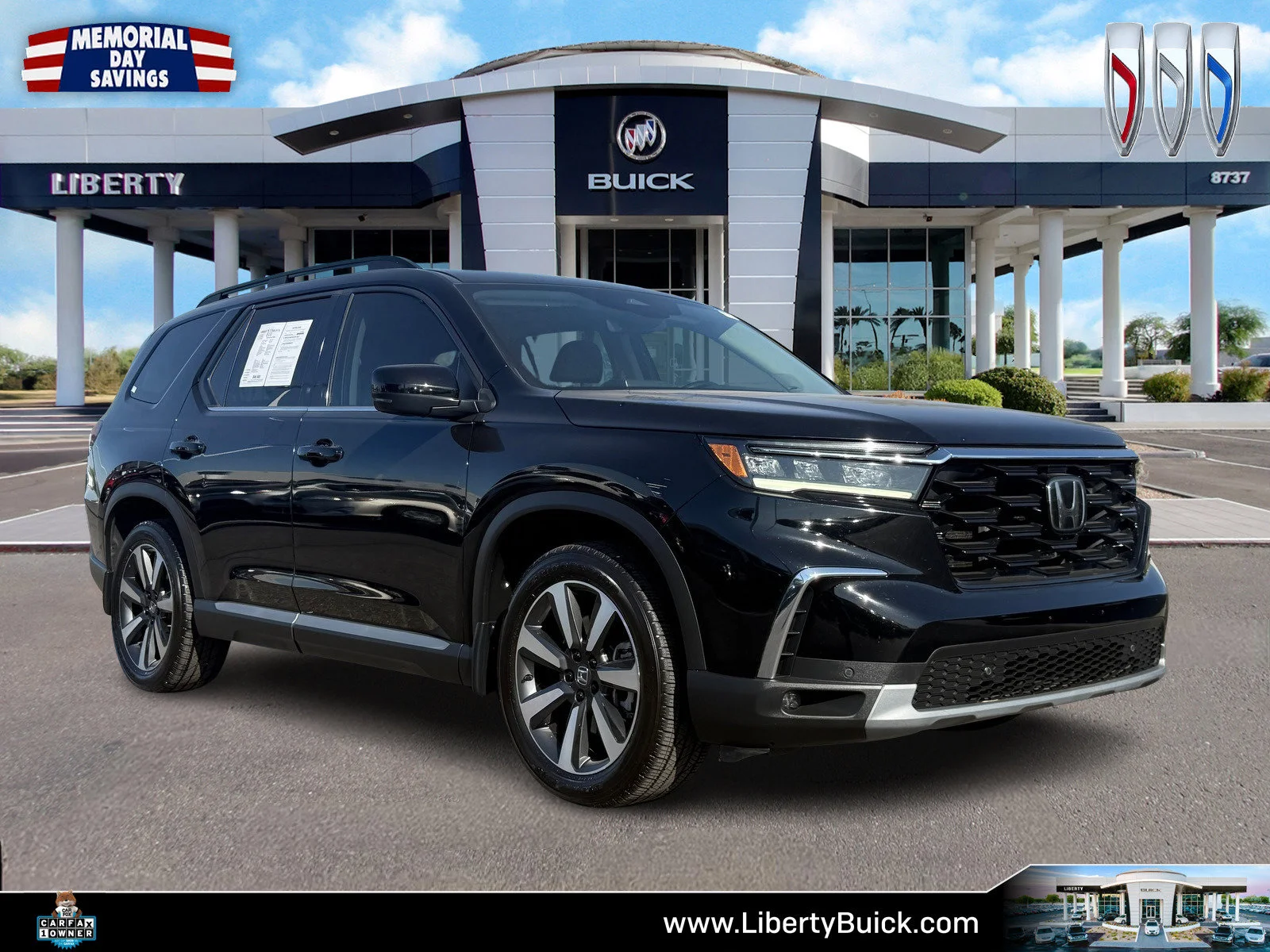 2025 Honda Pilot Touring 2WD's photo