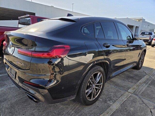 Used 2020 Black Sapphire Metallic BMW M40i image 5