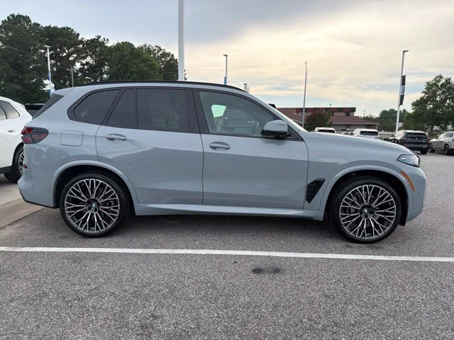 Used 2026 Gray BMW sDrive40i image 2