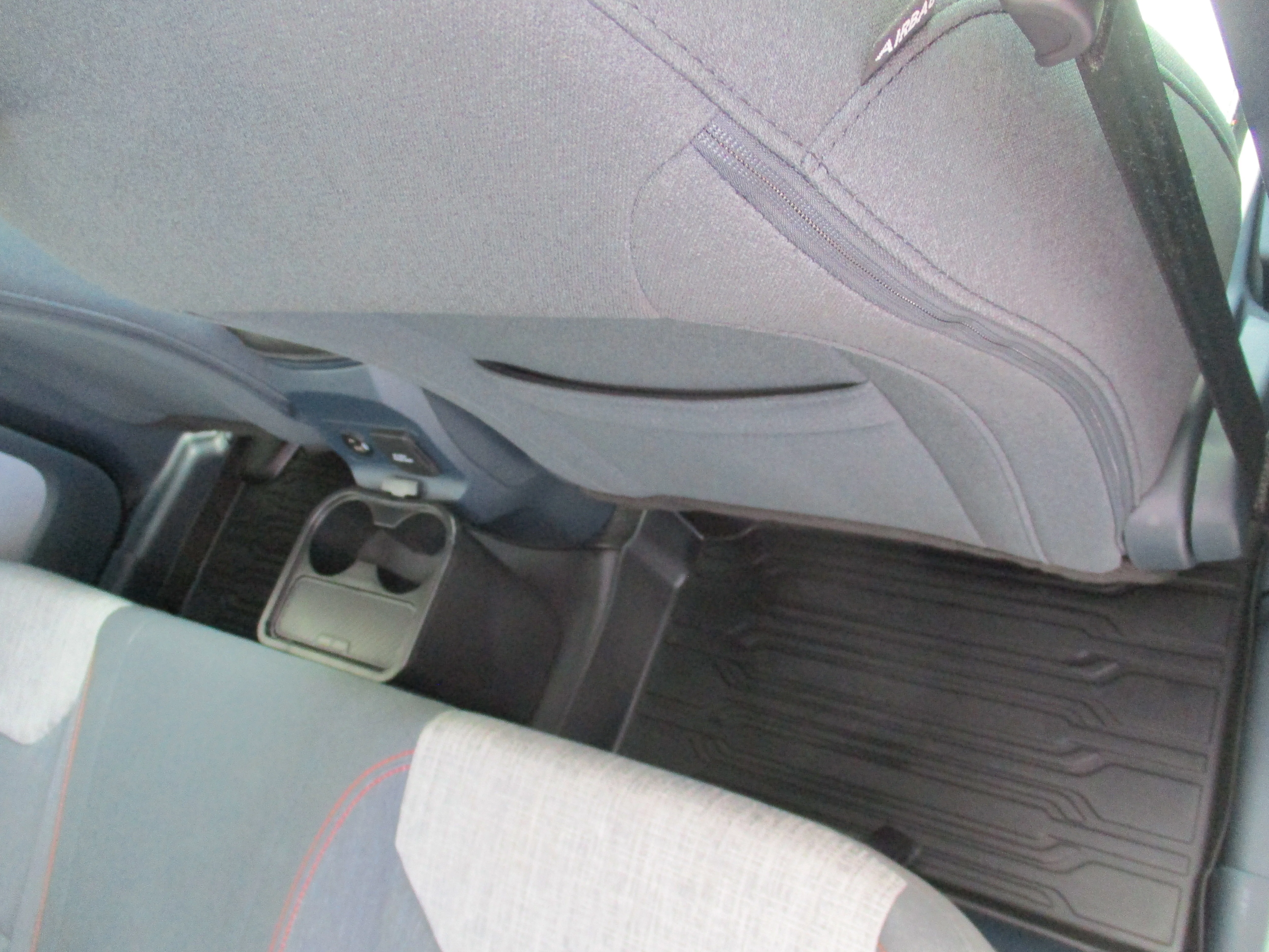 Used 2022 Area 51 Ford XLT Hybrid FWD image 40