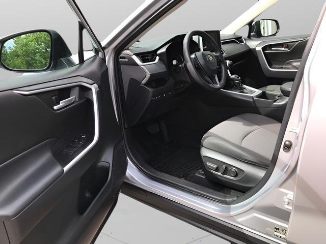 Certified Used 2024 SILVER SKY METALLIC Toyota  image 9