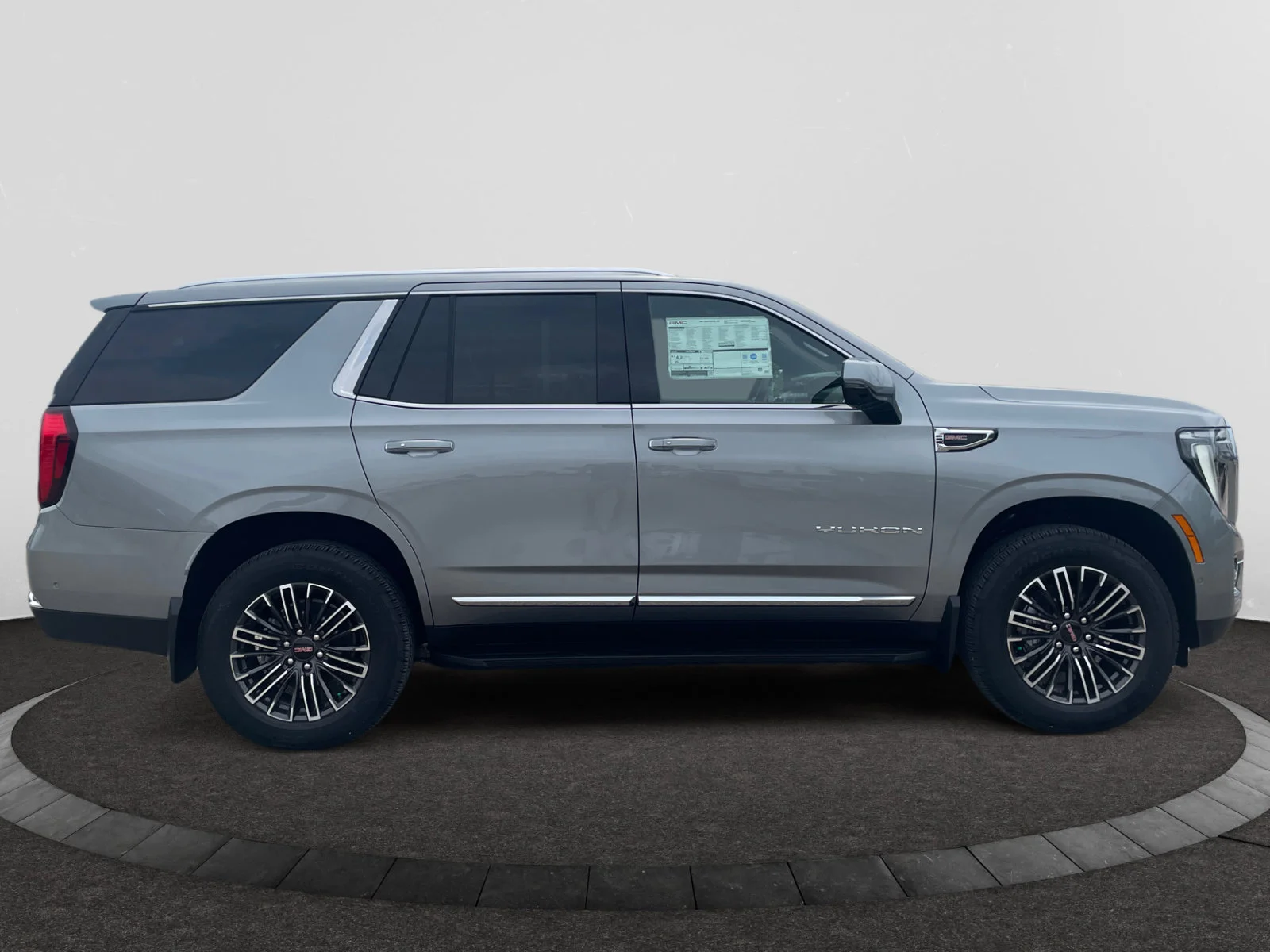New 2026 Sterling Metallic GMC Elevation image 6