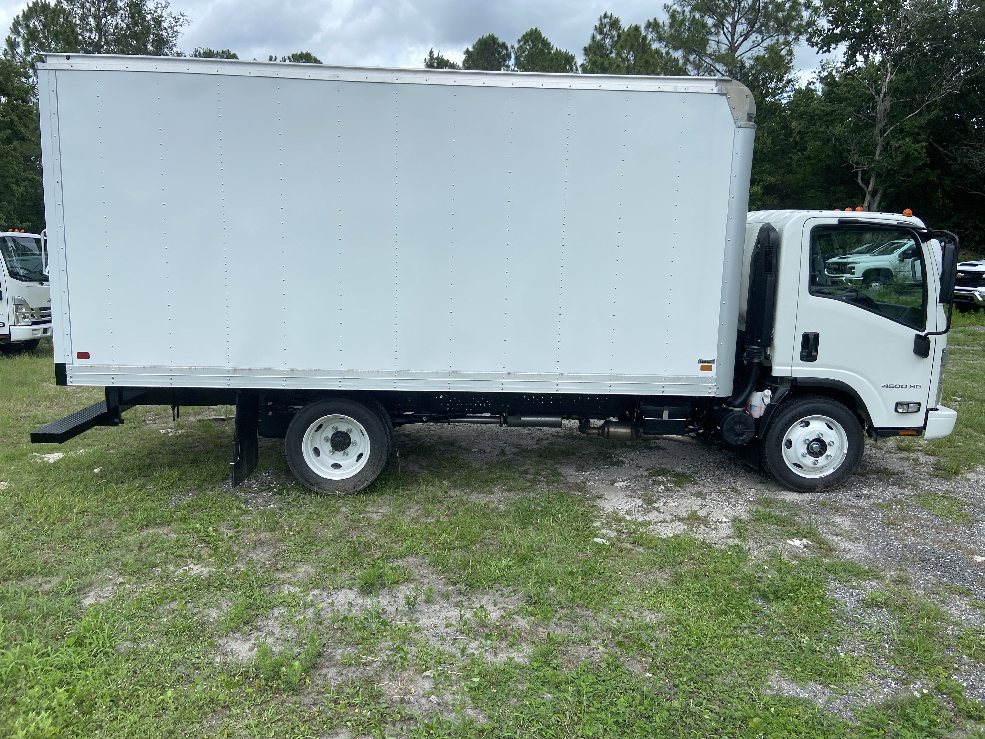New 2026 Arc White Chevrolet 2WD Reg Cab 109" image 7