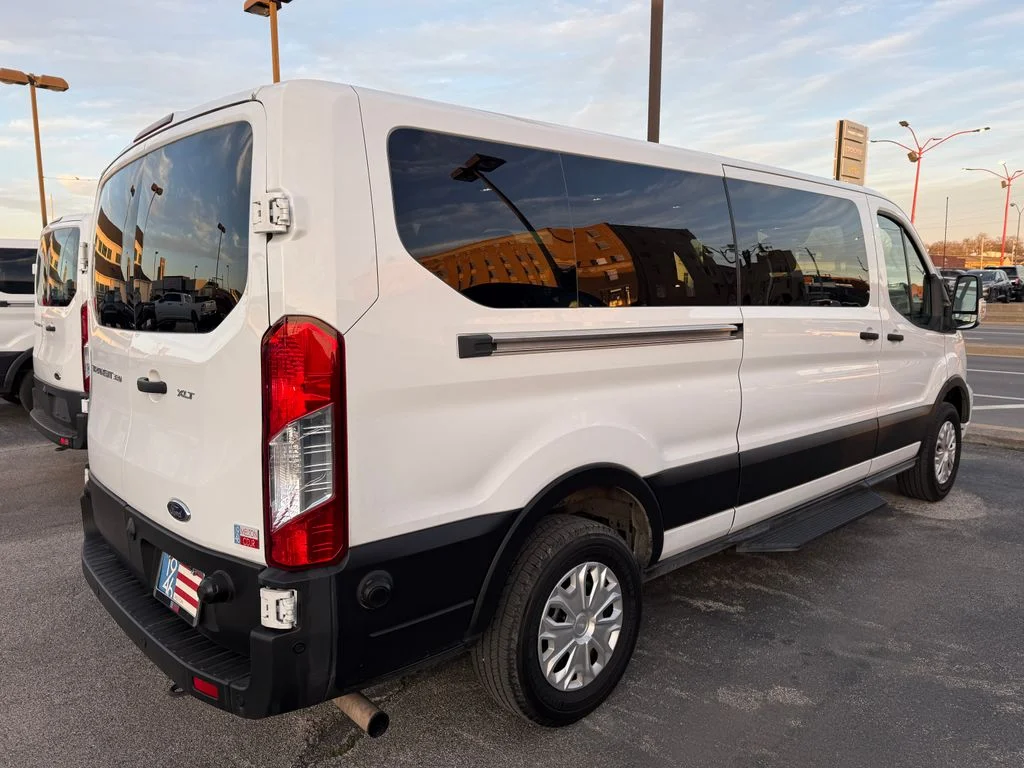 Used 2024 White Ford XLT image 8