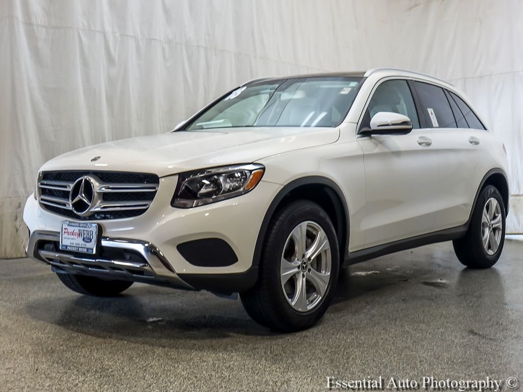 Used 2018  Mercedes-Benz GLC 300 image 2