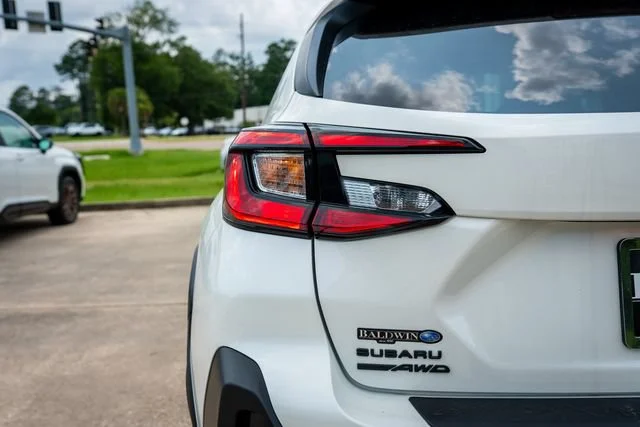New 2026 Crystal White Pearl Subaru Premium image 16