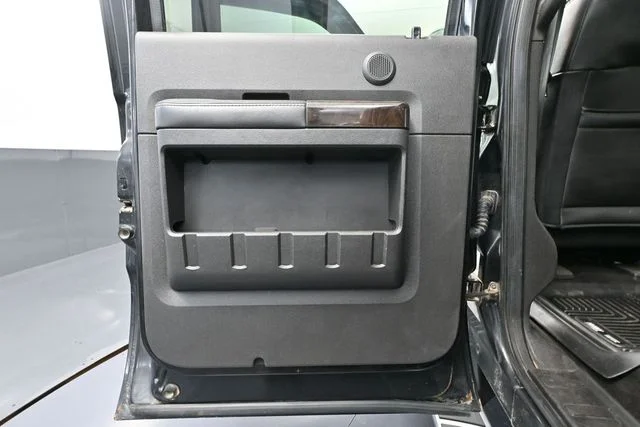 2014 Ford F-250 Super Duty Platinum - Photo 38