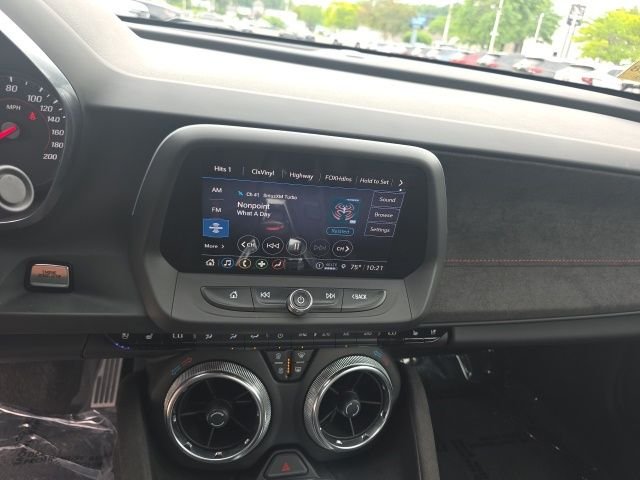 Used 2023 White Chevrolet ZL1 image 26