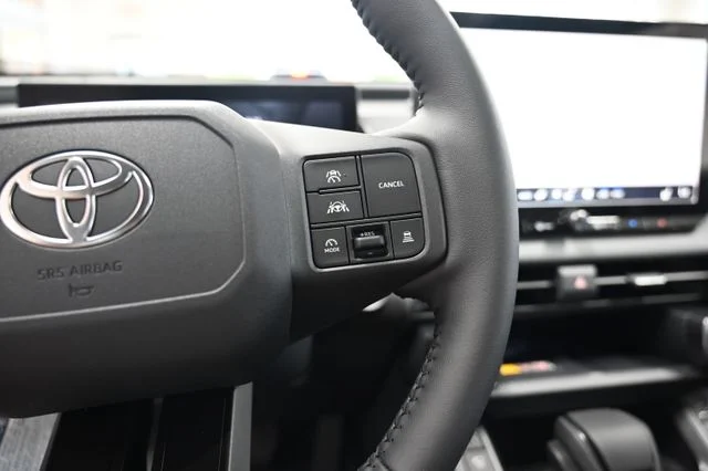 2026 Toyota RAV4 Plug-in Hybrid XSE - Photo 25