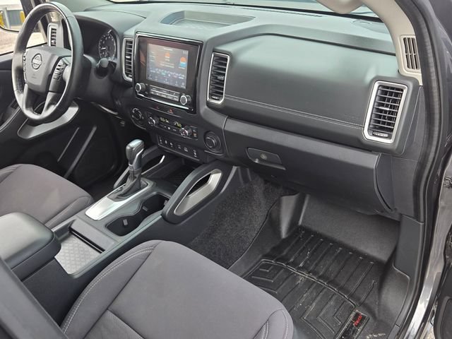 Used 2022 Gun Metallic Nissan SV image 18