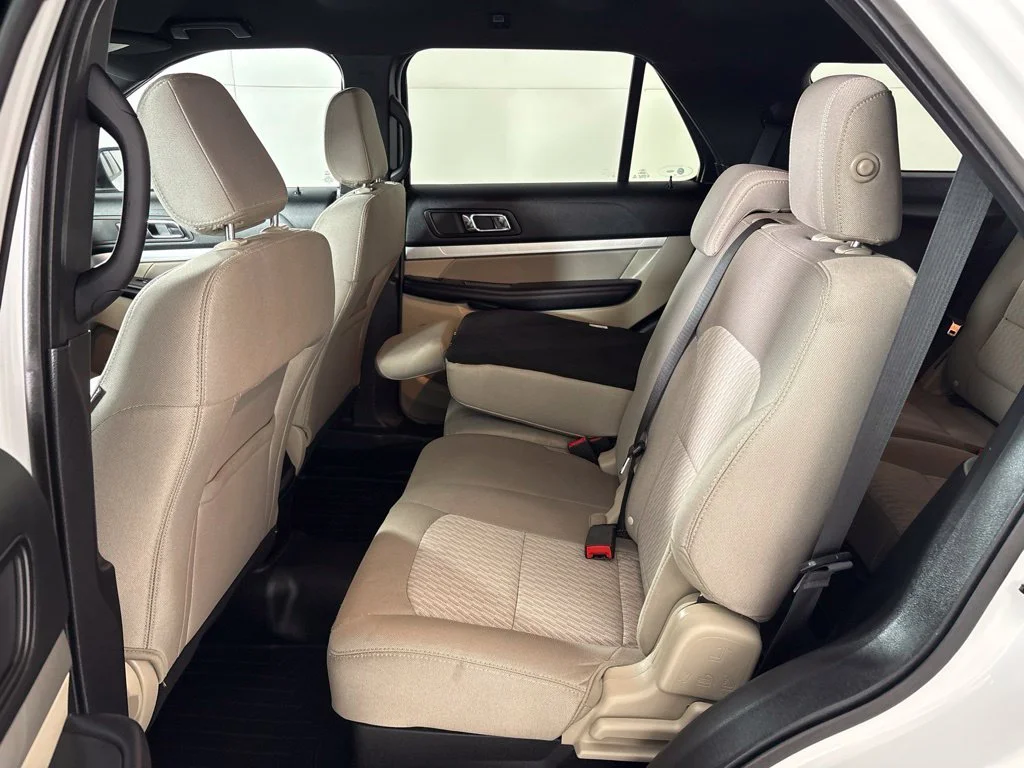 Used 2018 White Ford Base image 22