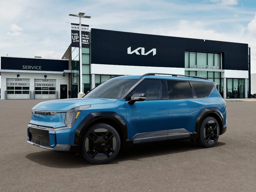 New 2026 Ocean Blue Kia GT-Line image 3
