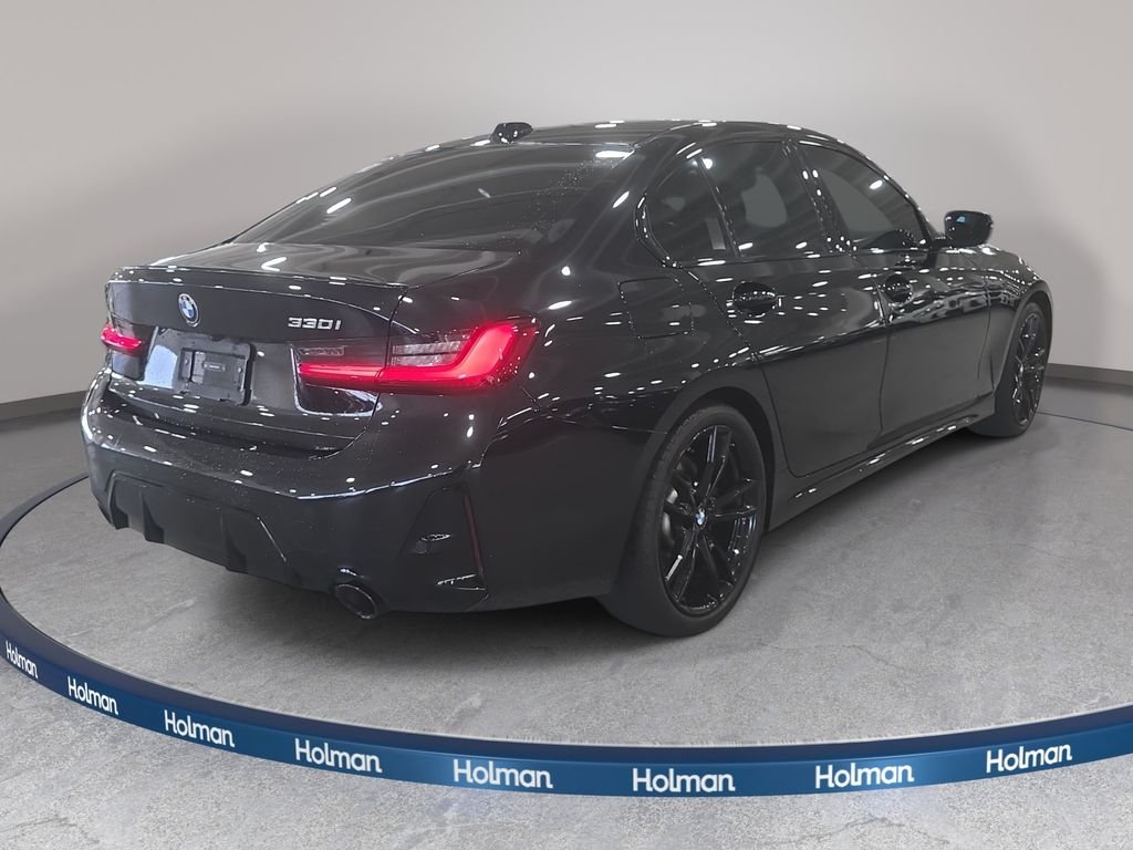 Certified Used 2023 Black Sapphire Metallic BMW 330i image 5