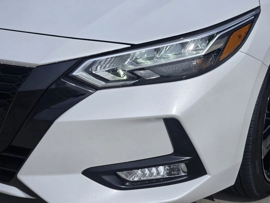 Certified Used 2023 White Nissan SR image 8