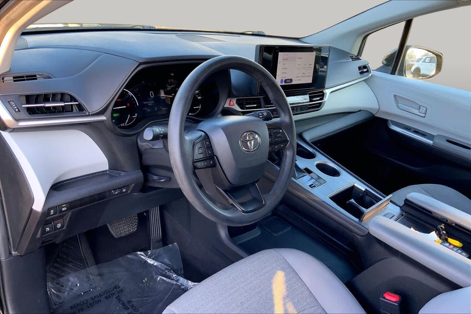 Used 2025 Midnight Black Metallic Toyota LE image 15